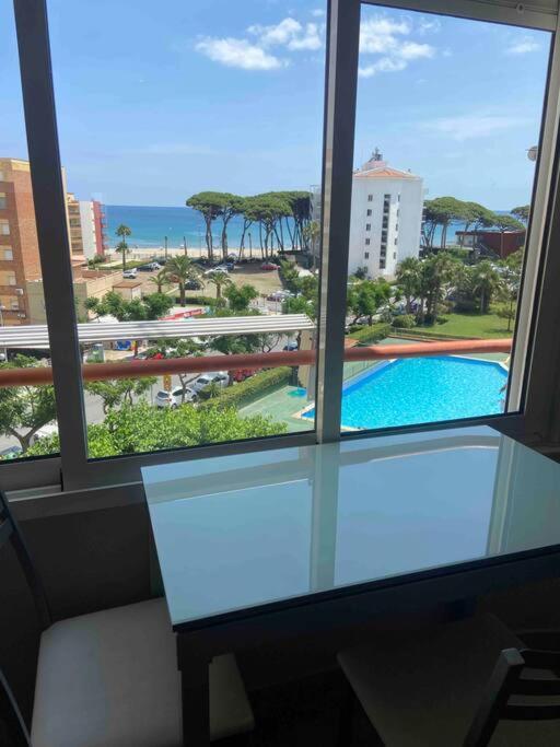 Estudio Con Vistas Al Mar Apartment La Pineda Bagian luar foto